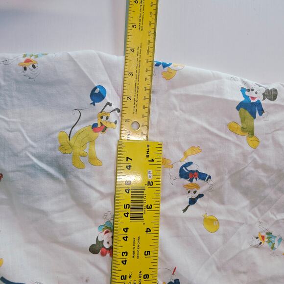 Vintage 60s Disney Mickey Mouse Donald Duck Balloon Crib Toddler Fitted Sheet - Picture 4 of 6